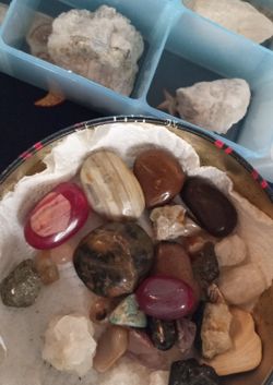 Healing Quartz Crystals * Raw Natural Stones * Variety Mixed Minerals & Gems