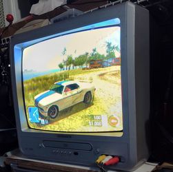 Magnavox CRT TV DVD Combo Retro gaming working 13 inches MWC13D6  - no remote - retro video game CRT t.v