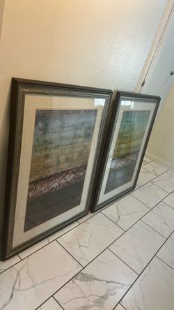 Custom pictures frame