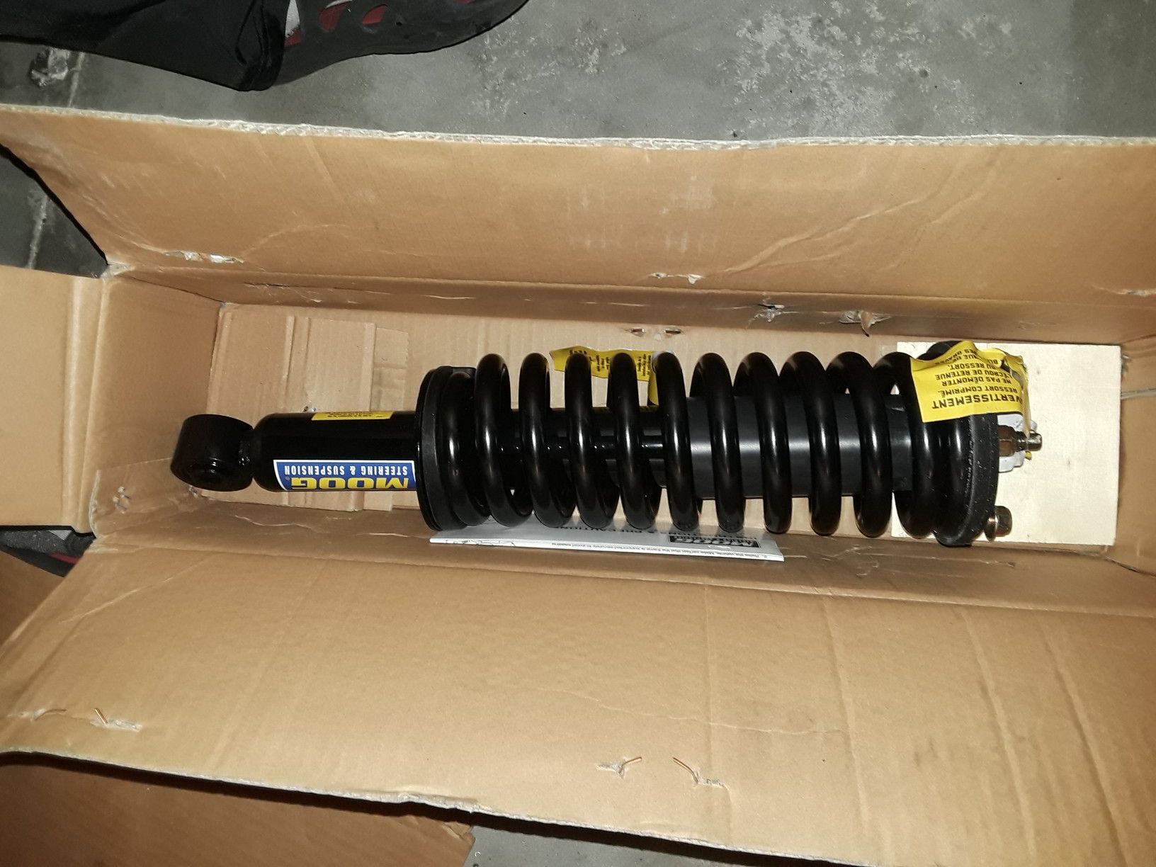 Toyota 4runner Moog strut assembly