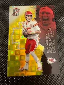 2025 Topps Signature Class Patrick Mahomes II Round Pick 10 Gold Geometric Chiefs SSP