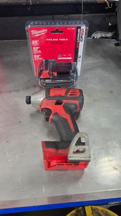 Milwaukee 1/4 impact driver