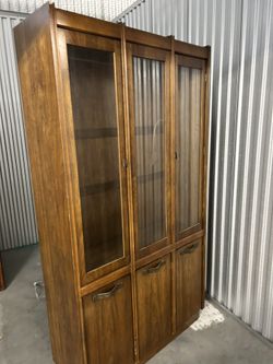 Glass Cabinet 