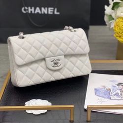 CHANEL Classic Flap CF 21k