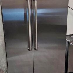 48" VIKING BUILT IN REFRIGERATOR ❗️❗️❗️❗️🎆🎆🎆🎆