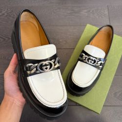 Gucci Interlocking GG Chain Loafers Men’s UK 9.5/US 10