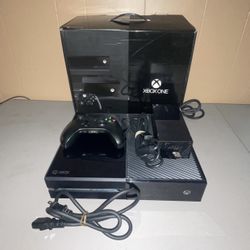 Xbox One 500GB w/ Original Box, Wires & 1 Controller - Tested Working