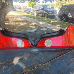 Infiniti g35 coupe tail lights