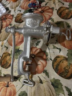Genuine Vintage Corona Cast-Iron Manual Grain Mill & Corn Grinder