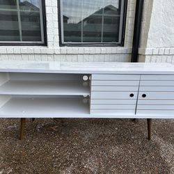 TV Stand / Console