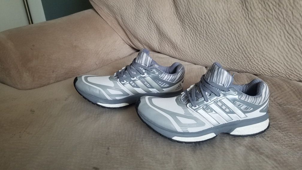 Adidas Men's Response Boost Techfit Running Shoe US#8