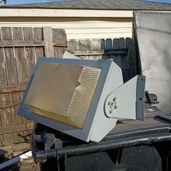 22in wide, industrial light, still works