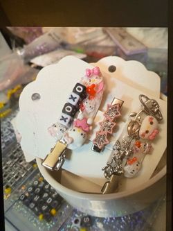 Y2K h€llo kitt! Hair clip