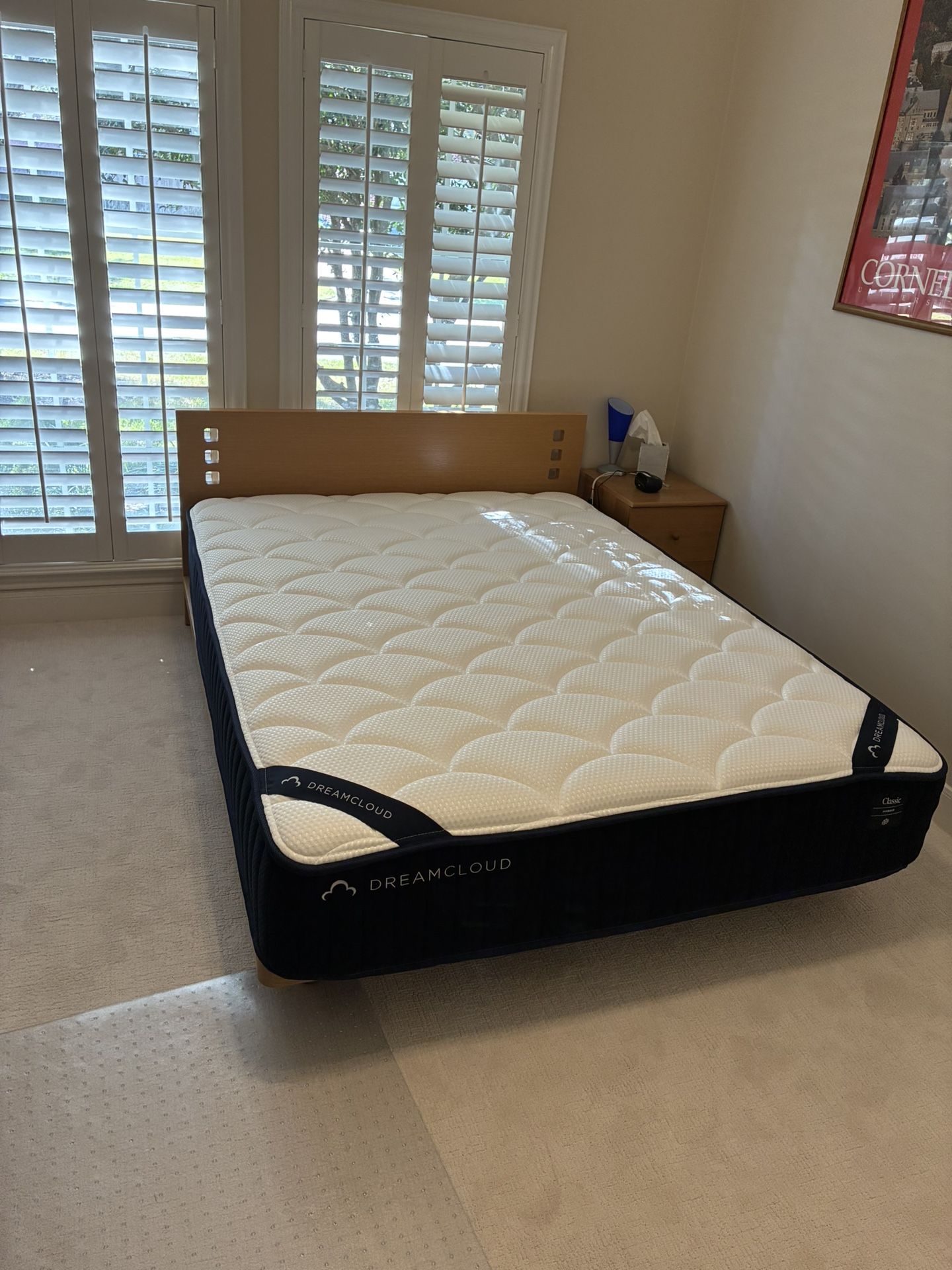 Queen - DreamCloud Classic Hybrid Mattress