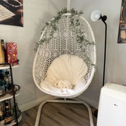 egg chair 