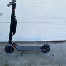 NINEBOT SEGWAY ELECTRIC SCOOTER RETAIL$