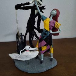 Nightmare Before Christmas Statue 