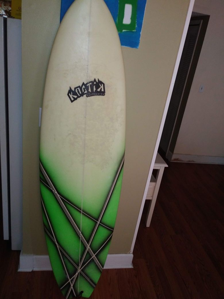 Surfboard 6ft 2 in fish style