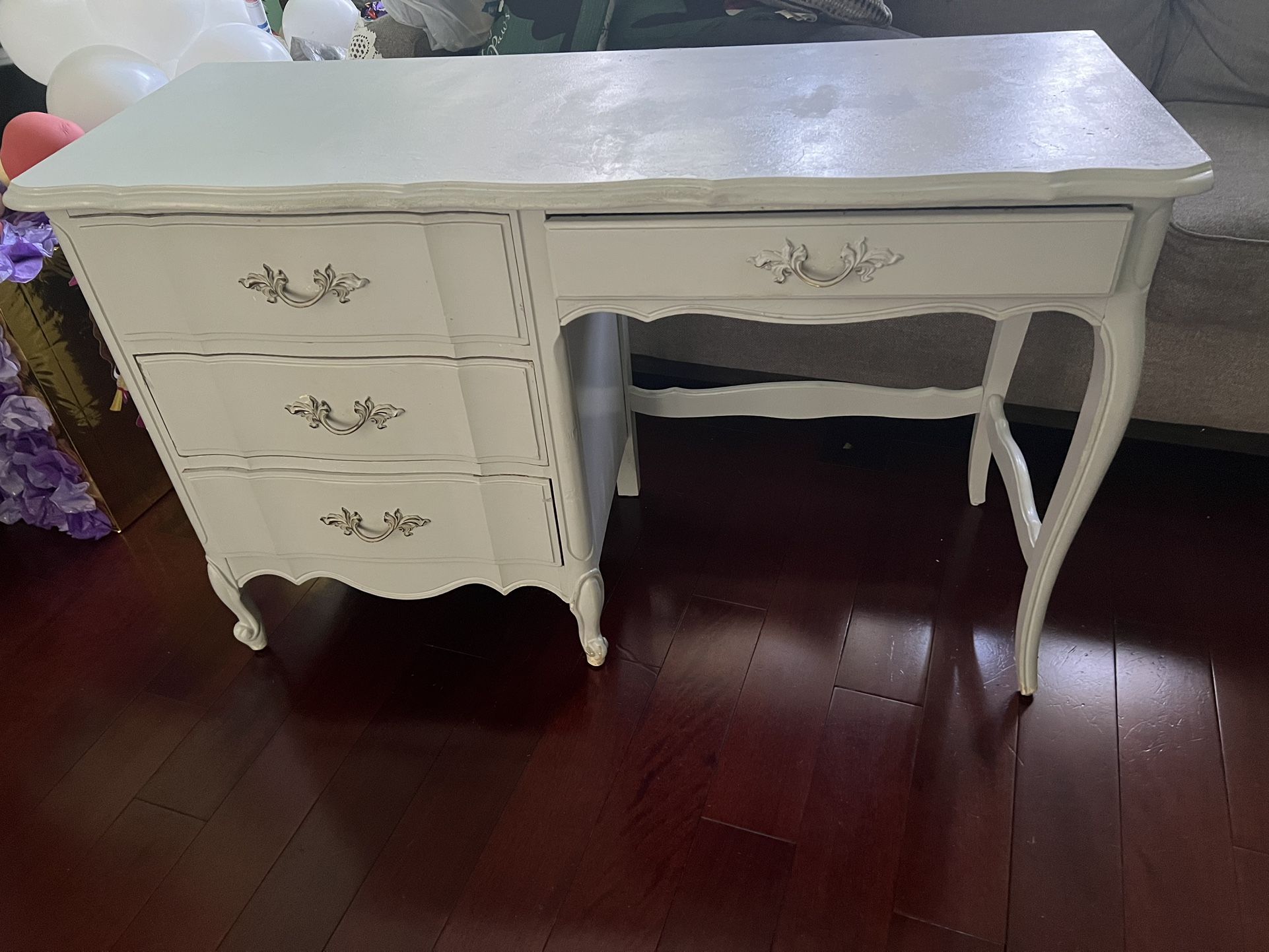 Vanity Desk 