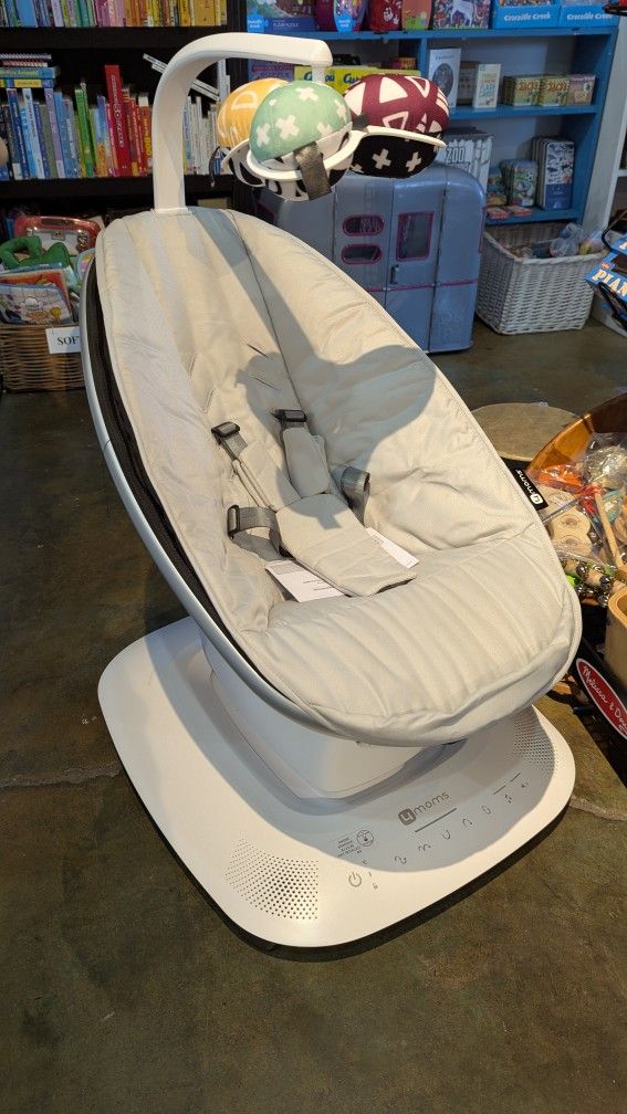 4moms Mamaroo Baby Infant Swing Seat