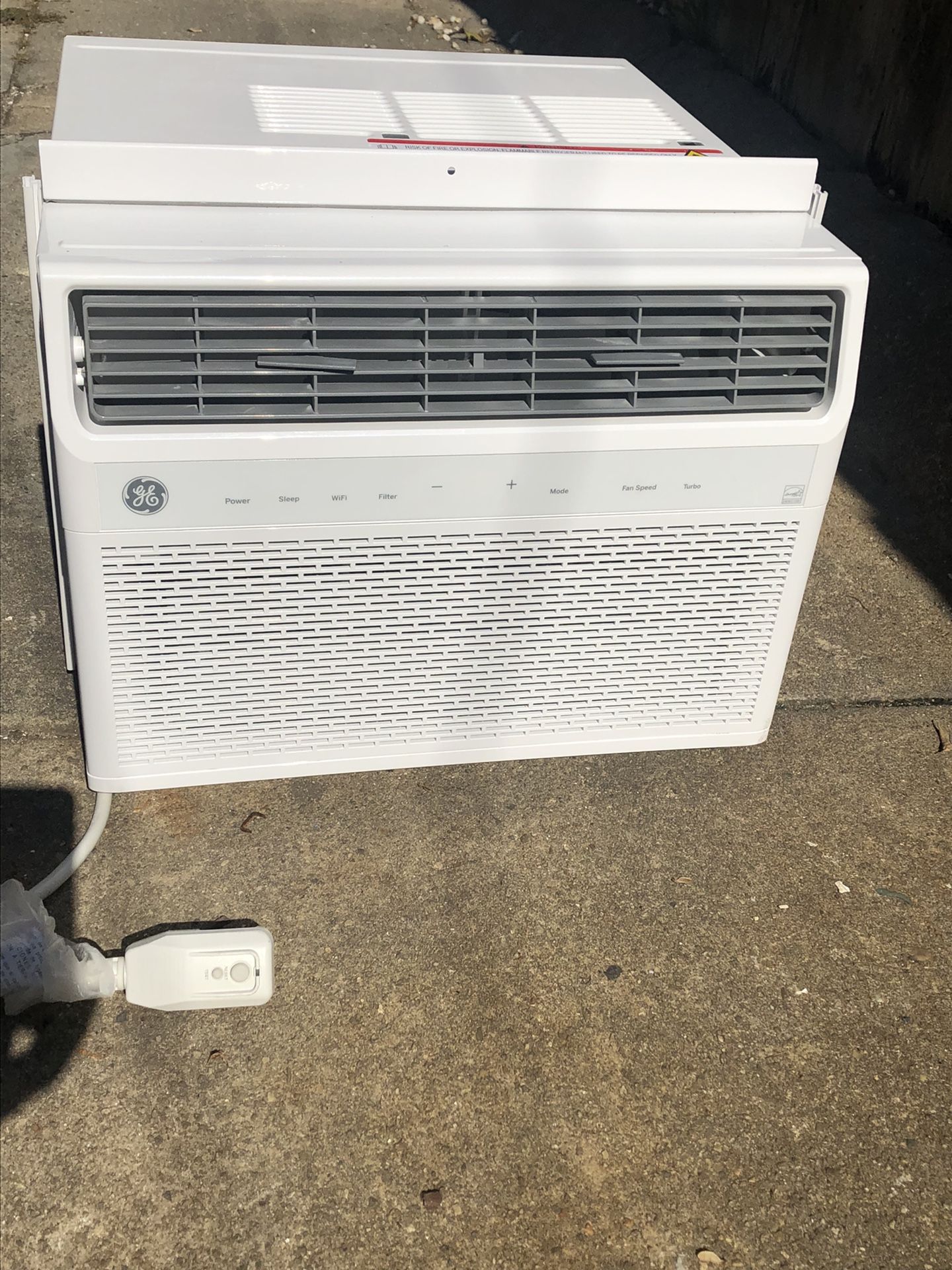 Window AC Unit