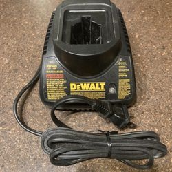 Dewalt Charger 7.2v