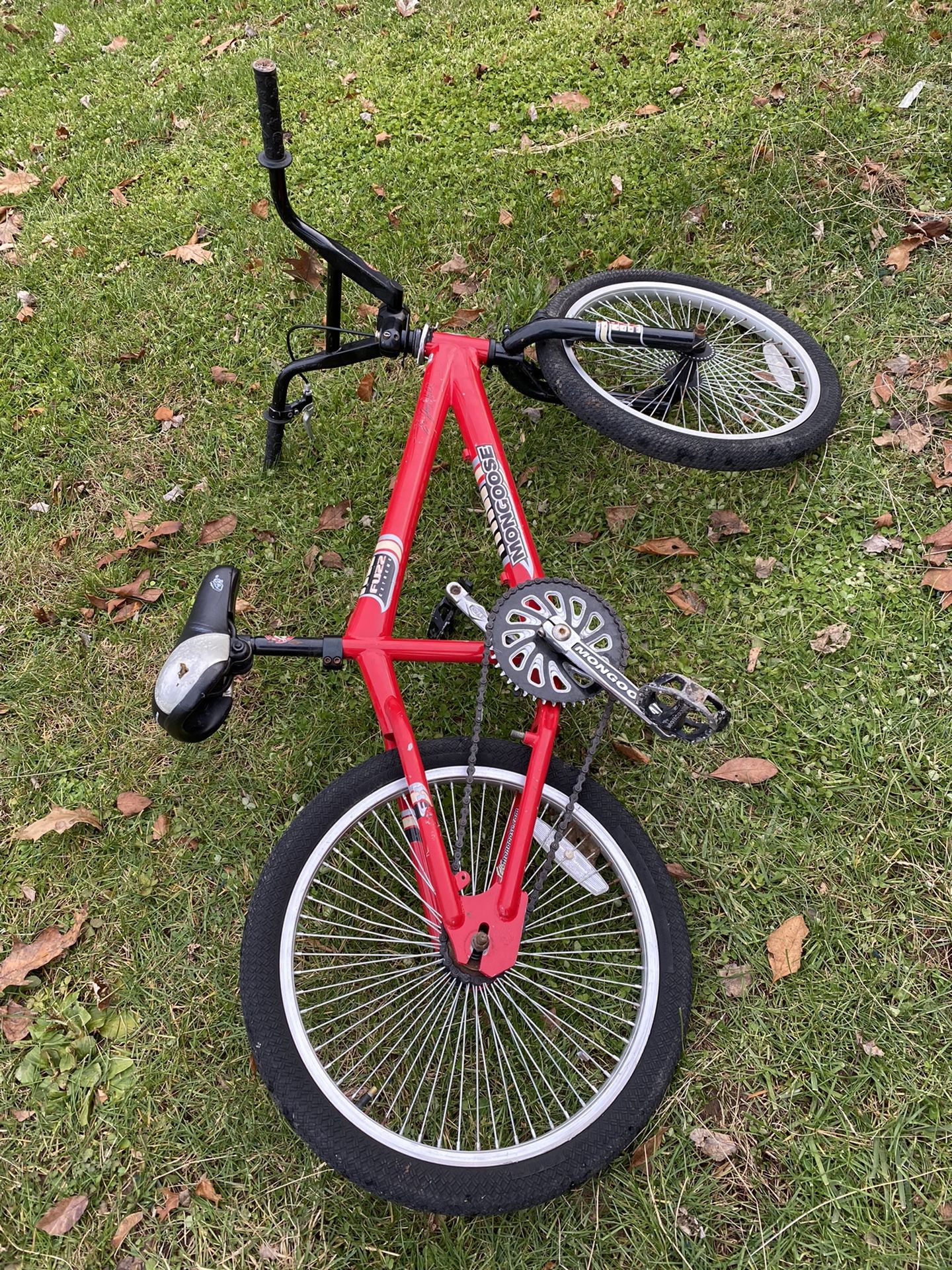 Mongoose Fuzz Extreme Bmx Bike