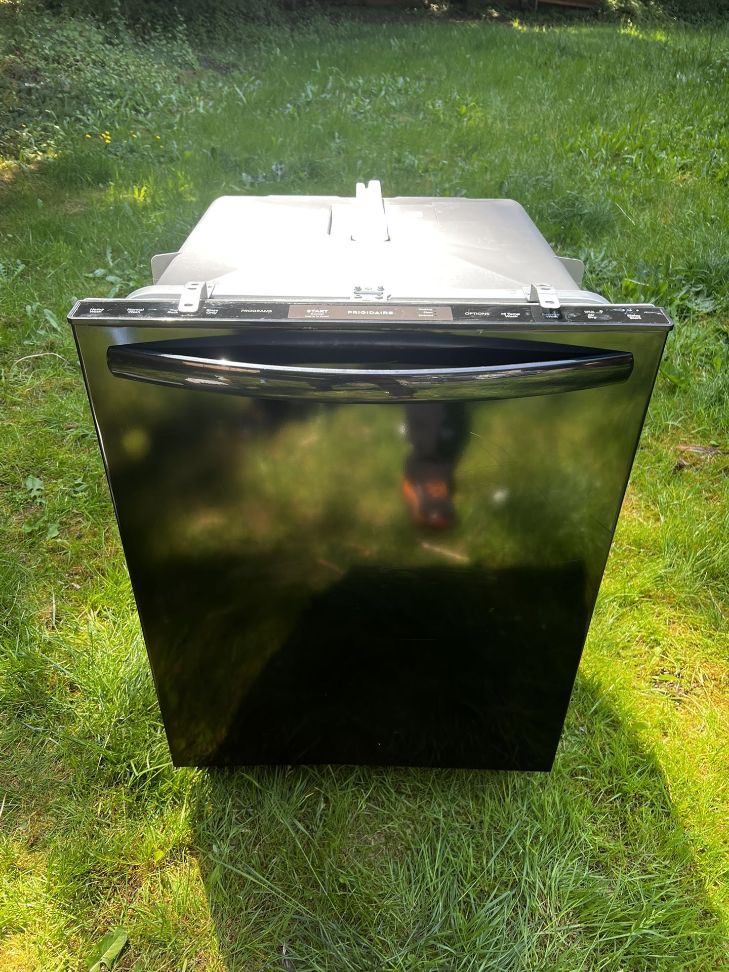 Frigidaire- Stainless Steel Dishwasher!
