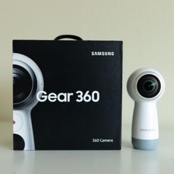 Samsung Gear 360 Camera MINT