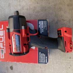 M18 Milwaukee 1/2 Impact Wrench 