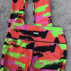 Zumba Leggings Large