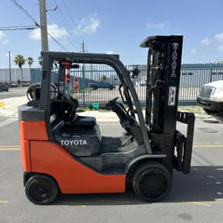 Forklift Toyota 