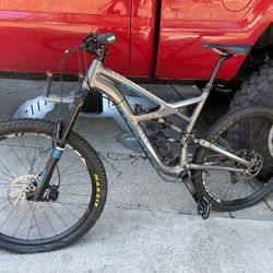 MOUNTAIN BIKE’S  SPECIALIZED &GIANT 