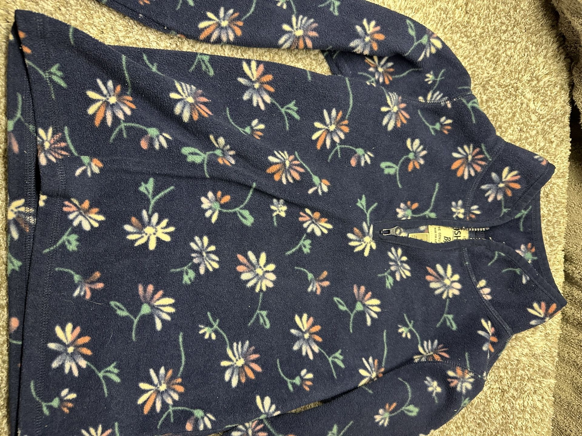 Child’s Sweater Size 6/6x