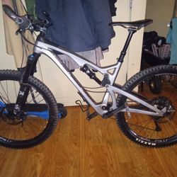 Diamondback Mountain Bike 