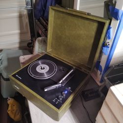 Crosley Mercury Portable Turntable - Bluetooth Record Player, 3-Speed Suitcase Vinyl Player, Home Turntables for Vinyl Records, Built in Stereo Speake