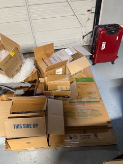 Free moving boxes