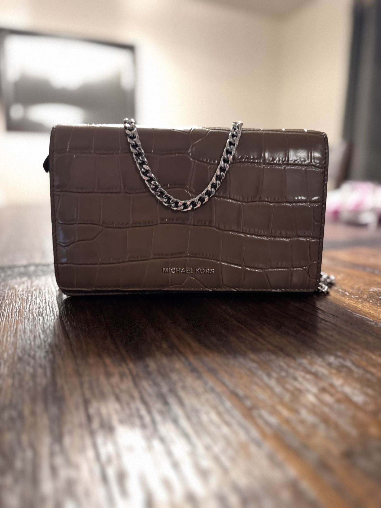 Michael Kors Women's Jet Set Crocodile-Embossed Leather Crossbody Bag - Driftwood