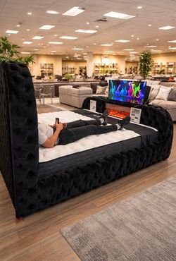 😴 NUEVA!! Cama Con Chimenea LED y Lift De Televisión EN CAJA 📦