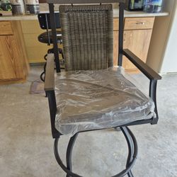 6 Patio Chairs
