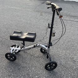 Knee scooter