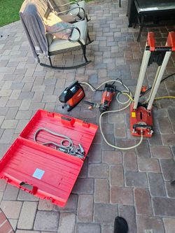 Hilti DD-130 SET INCLUDING DD VP-U/DRILL ACCESSORIES