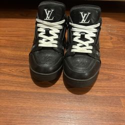 Louis Vuitton Trainers Size 10