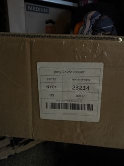 Portable Projector Screen with Stand – Boxed –