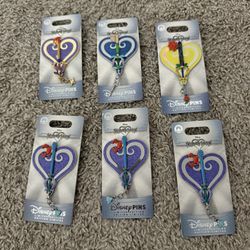 Kingdom heart Pins