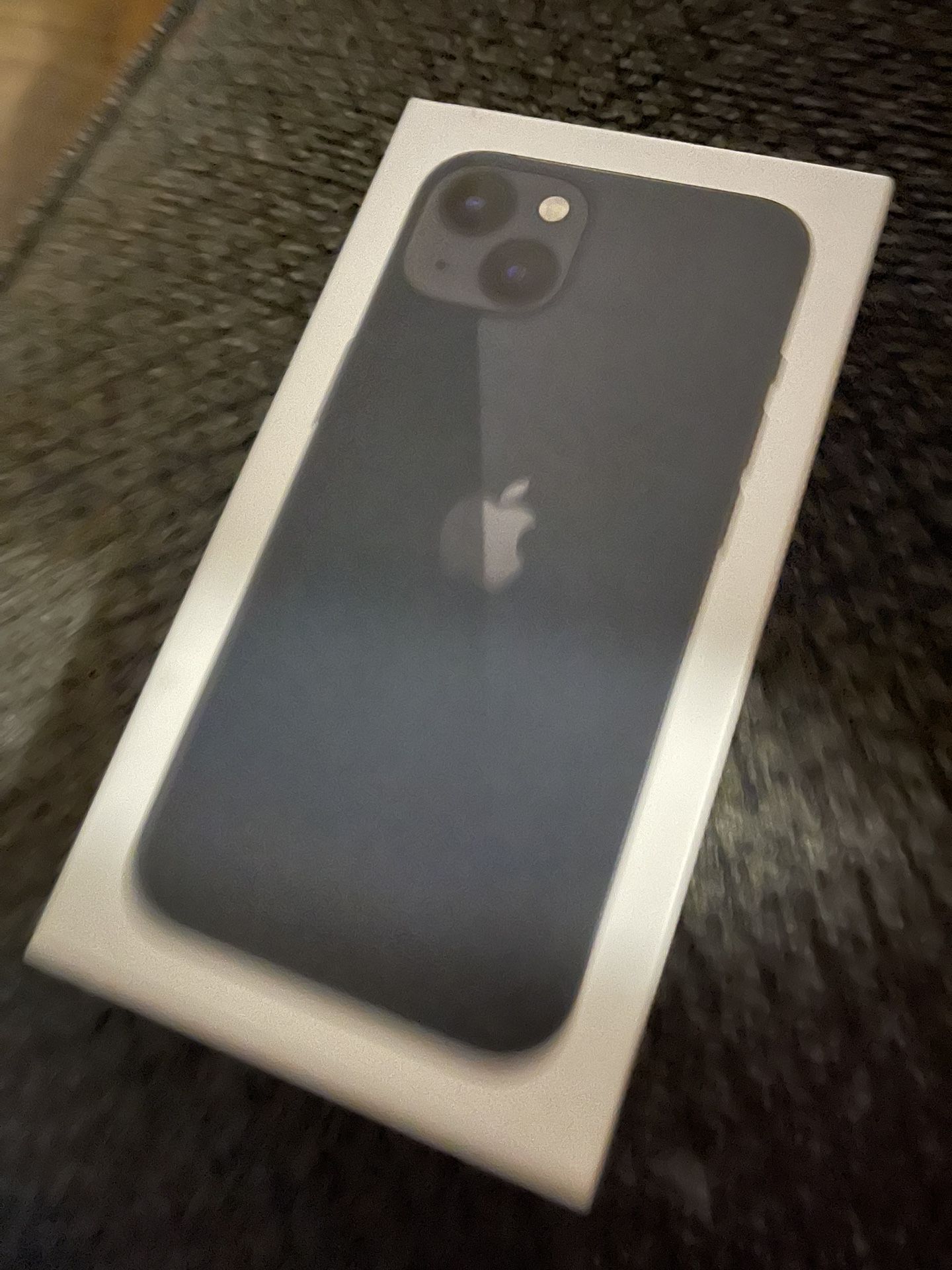 iPhone 13