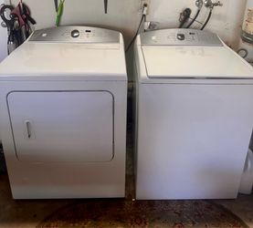 Kenmore Washer and Dryer - avail June 11