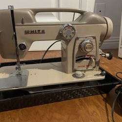 White 764 Sewing Machine