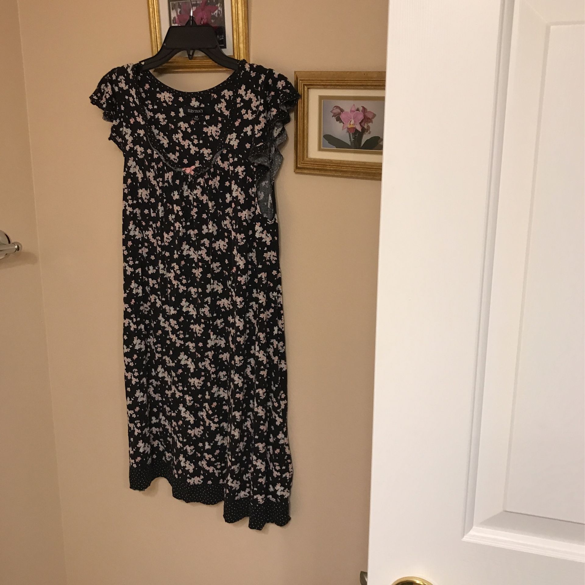 Ladies Nightgowns