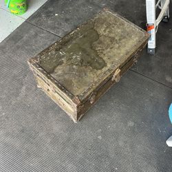 Old Chest 